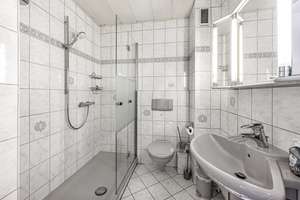 Reihenmittelhaus mit Sonnengarten im beliebten Ronsdorf – Die vollständige Adresse der Immobilie erhältst du vom Anbieter., 42369 Ronsdorf, Wuppertal – Vorschaubild 10