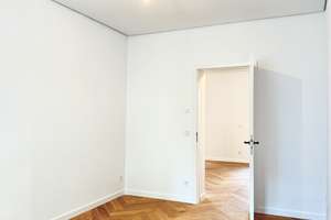 Bezugsfertig - kernsanierter Altbau Fischgrätparkett uvm. – Hammerstraße 9, 90482 Mögeldorf, Nürnberg – Vorschaubild 13