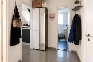 Wohnen in Bestlage: 3 Zimmer mit EBK & modernem Komfort – Die vollständige Adresse der Immobilie erhältst du vom Anbieter., 74076 Heilbronn, Heilbronn – Vorschaubild 2