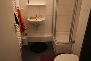 Property thumbnail 9