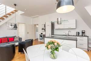 Kernsanierte Altbauwohnung mit großer privater Dachterrasse (22 m²) – Schreinerstraße 32A, 10247 Friedrichshain, Berlin – Vorschaubild 5