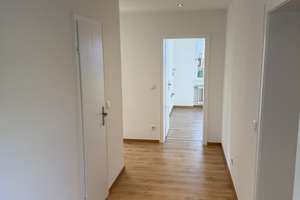 +++ Komplett sanierte 2-3 Zimmer Wohnung, tolles Tageslichtbad, Terrasse, Garten u.v. mehr ++++ – Wolfgangstr. 13, 42655 Solingen-Mitte, Solingen – Vorschaubild 8