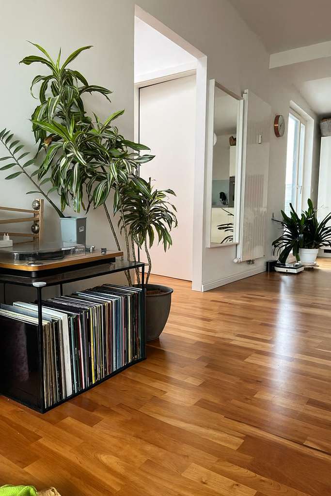 Exklusive Dachgeschosswohnung (Baujahr 2015) mit zwei Terrassen – Ideal für Eigennutzer