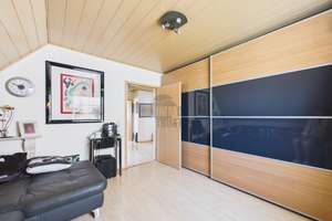 5 Schlafzimmer + Wohnzimmer – Energieklasse B – Garage – Garten – Terrasse – Einbauküche – Die vollständige Adresse der Immobilie erhältst du vom Anbieter., 30890 Barsinghausen – Vorschaubild 23
