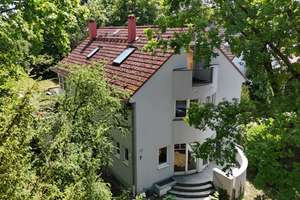 Charmantes Familiendomizil in einer der begehrtesten Lagen Darmstadts – Die vollständige Adresse der Immobilie erhältst du vom Anbieter., 64287 Darmstadt-Ost, Darmstadt – Vorschaubild 22