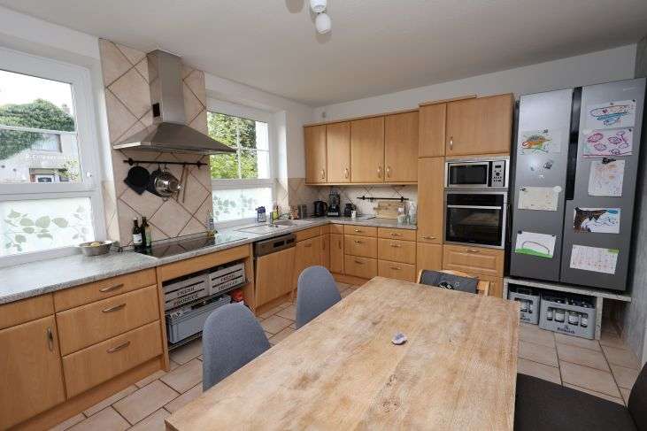 Immobilie in Dörpling - Ehemalige, modernisierte Dorfschule mit Doppelhauskonzept auf idyllischem Grundstück in Dörpling b.  - Bild 50