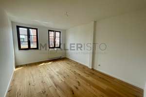 **Traumhafte DG-Wohnung mit Terrasse in Möckern – hochwertig modernisiert**