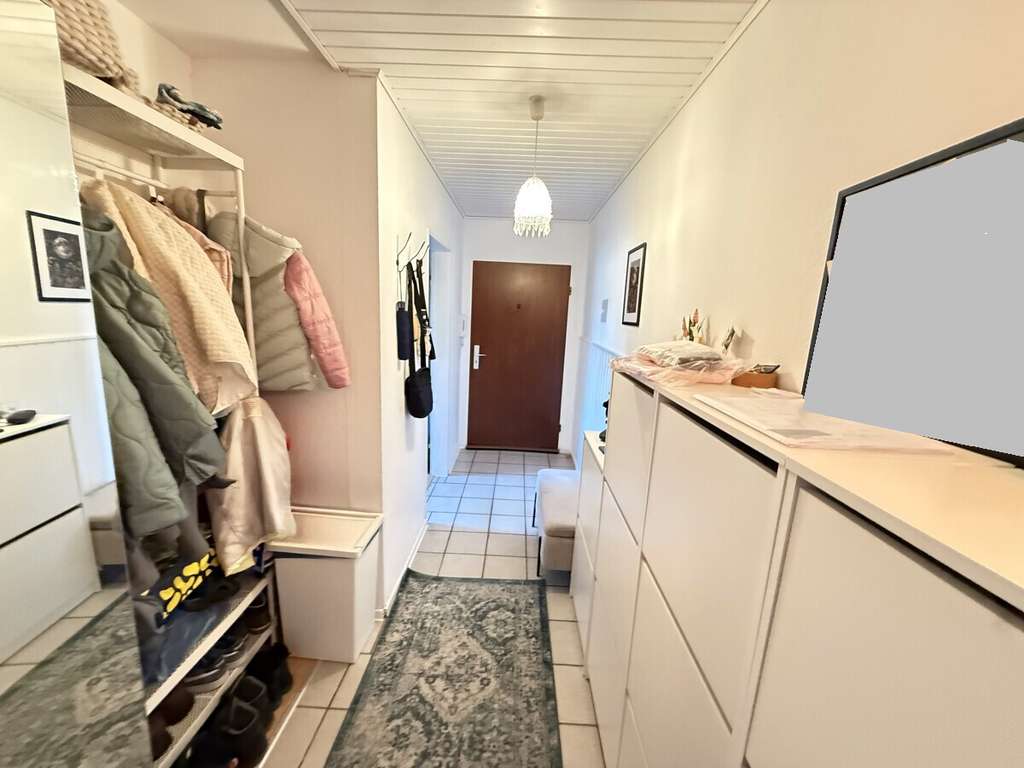 Immobilie in Vellberg - 3-ZIMMER-EIGENTUMSWOHNUNG
MIT BALKON UND STELLPLATZ
IN VELLBERG-DÜRRSCHING - Bild 4