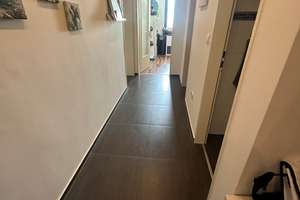 Vermietet! Helle, gut geschnittene 4 ZKB mit Fahrstuhl, TG Platz und verglastem Balkon! – Ziegeleistraße 22f, 86199 Inningen, Augsburg – Vorschaubild 5