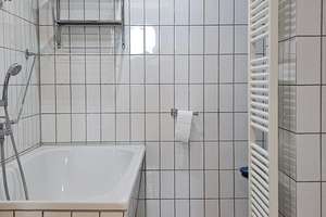 HERZSTÜCK, TEGELER SEE. Raffinierte 3 1/2 individuelle Mansarden WE mit Dachterrasse. BEZUGSFERTIG. – 13507 Tegel, Berlin – Vorschaubild 17