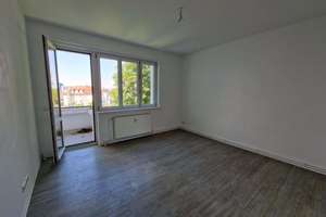 Ihr neues Zuhause: Helle 3-Zimmer-Wohnung mit Balkon und Einbauküche – Tauchaer Straße 97 - 2. OG links , 4349 Thekla, Leipzig – Vorschaubild 6
