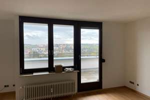 Wohnen mit Charakter: Penthouse in Würzburg-Lengfeld – Industriestraße 6, 97076 Lengfeld, Würzburg – Vorschaubild 4