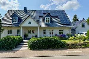 Reserviert: Gepflegtes Einfamilienhaus mit Garage, Carport, Wintergarten, PV-Anlage! – Die vollständige Adresse der Immobilie erhältst du vom Anbieter., 25821 Bredstedt – Vorschaubild 7