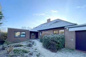 Architektenhaus . 9 Zimmer . Doppelgarage . Einlieger-Whg. . Schwimmbad – Bremen – Vorschaubild 39