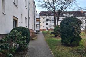 Eine helle, gemütliche Dachgeschosswohnung wartet auf Sie – Rhönweg 11, 1159 Naußlitz, Dresden – Vorschaubild 3