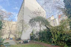 GROßZÜGIGE UND KLASSISCH SCHÖNE ALTBAUWOHNUNG MIT TOLLEM BLICK! RUHIG GELEGEN! PROVISIONSFREI! – Wilsnacker Straße 63, 10559 Moabit, Berlin – Vorschaubild 21