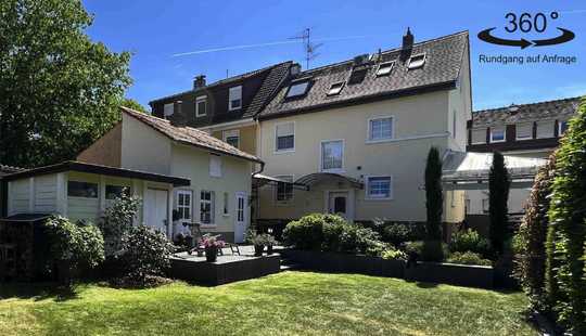 Bild von Schicke großzügige Doppelhaushälfte mit wunderschönem Garten in ruhiger Lage