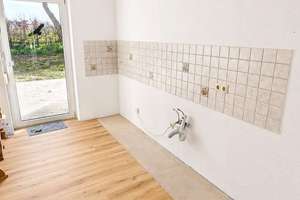 Modernes Familienhaus mit Wintergarten, großem Garten & Garage in ruhiger Lage – Die vollständige Adresse der Immobilie erhältst du vom Anbieter., 27478 Cuxhaven – Vorschaubild 3