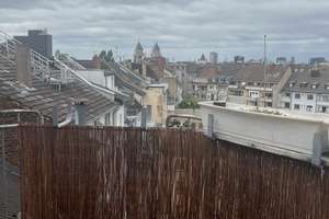 Lebendig wohnen in Pempelfort: 2,5-Zimmer-Dachgeschosswohnung – Liebigstraße 18, 40479 Pempelfort, Düsseldorf – Vorschaubild 8
