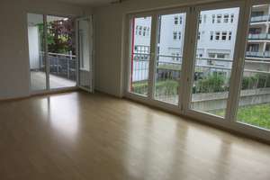 Helle, moderne Neubauwohnung mit großem Balkon, Citylage, direkte S_ Bahn- Nähe – Die vollständige Adresse der Immobilie erhältst du vom Anbieter., 71034 Böblingen – Vorschaubild 4