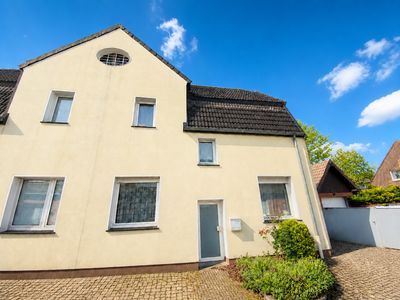 Zentral gelegenes 6-Zimmer-Raumwunder mit Süd-Garten & Garage in Greven – provisionsfrei