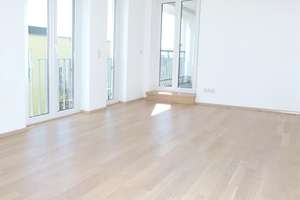 Großzügige, helle 3-Zimmer-Wohnung mit schöner Loggia; Anfragen bitte nur per email! – 80939 Freimann, München – Vorschaubild 9