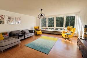 Helle 3-Zimmer-Wohnung mit Balkon und wunderschönem Hafenblick – ab 01.09. verfügbar