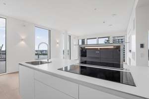 Leben zwischen Elbe und Skyline – Luxuriöses Strandhaus-Apartment mit Panoramablick – Großer Grasbrook 19, 20457 HafenCity, Hamburg – Vorschaubild 17
