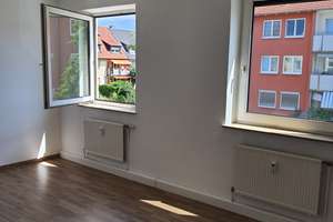 Lichtdurchflutete 3-Zi. Whng. EK, WG geeignet, Balkon – Stauffenbergstr. 132, 96052 Gartenstadt, Bamberg – Vorschaubild 6