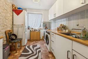 Property thumbnail 6