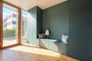 Wohnen, wo Architektur auf Zukunft trifft! Niedrigenergiehaus mit vielen Highlights! – Die vollständige Adresse der Immobilie erhältst du vom Anbieter., 81829 Messestadt Riem, München – Vorschaubild 17