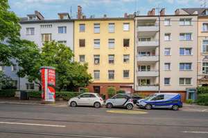 Renovierungsbedürftiges Mehrfamilienhaus mit Entwicklungspotenzial in Düsseldorf Flingern