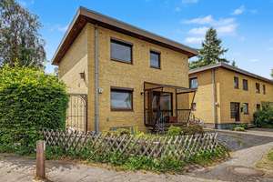 Familienglück in Hamburg-Rönneburg – EFH mit sonnigem Südwestgarten auf ca. 450 m² Grundstück – Die vollständige Adresse der Immobilie erhältst du vom Anbieter., 21079 Rönneburg, Hamburg – Vorschaubild 25