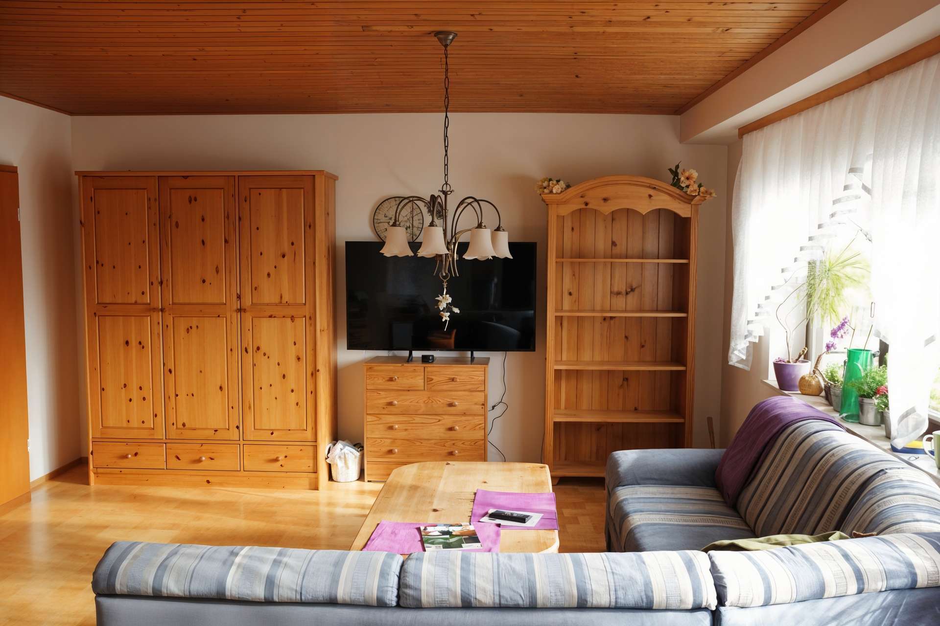 Immobilie in Geislingen - FÜR EINE FAMILIE MIT ELW: 2-3 Familienhaus Geislingen - Bild 14