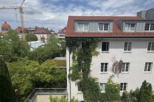 Ab sofort stehen 1-Zimmer App. inkl. EBK im EG zur Vermietung! – Hohenzollernstraße 24, 80801 Schwabing-Ost, München – Vorschaubild 3