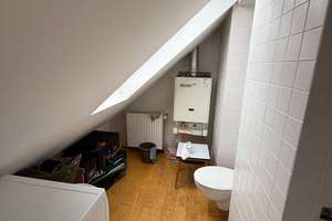 Charmante 2,5 Dachgeschosswohnung mit Blick über Dortmund – Die vollständige Adresse der Immobilie erhältst du vom Anbieter., 44139 Ruhrallee, Dortmund – Vorschaubild 9