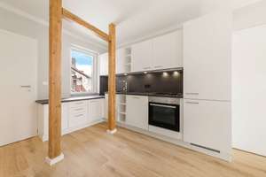 Zweitbezug nach Kernsanierung! Moderne 3-Zimmmer-Wohnung in schönem Altbau. – Glückstraße 13, 90763 Südstadt Industriegebiet, Fürth – Vorschaubild 3