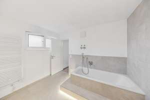 Sofort beziehbar - Erstbezug - großzügige, lichtdurchflutete Erdgeschosswohnung mit Nord-Ost-Süd-Aus – Hanauerstr. 6, 86165 Lechhausen-Süd, Augsburg – Vorschaubild 11