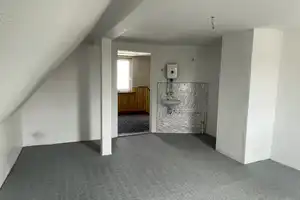 Macher-Domizil in BestLage SchleuSinGens / Platz & Potenzial für Durchstarter – Vogelhofstr. 7, 98553 Hildburghausen (Kreis) – Vorschaubild 72