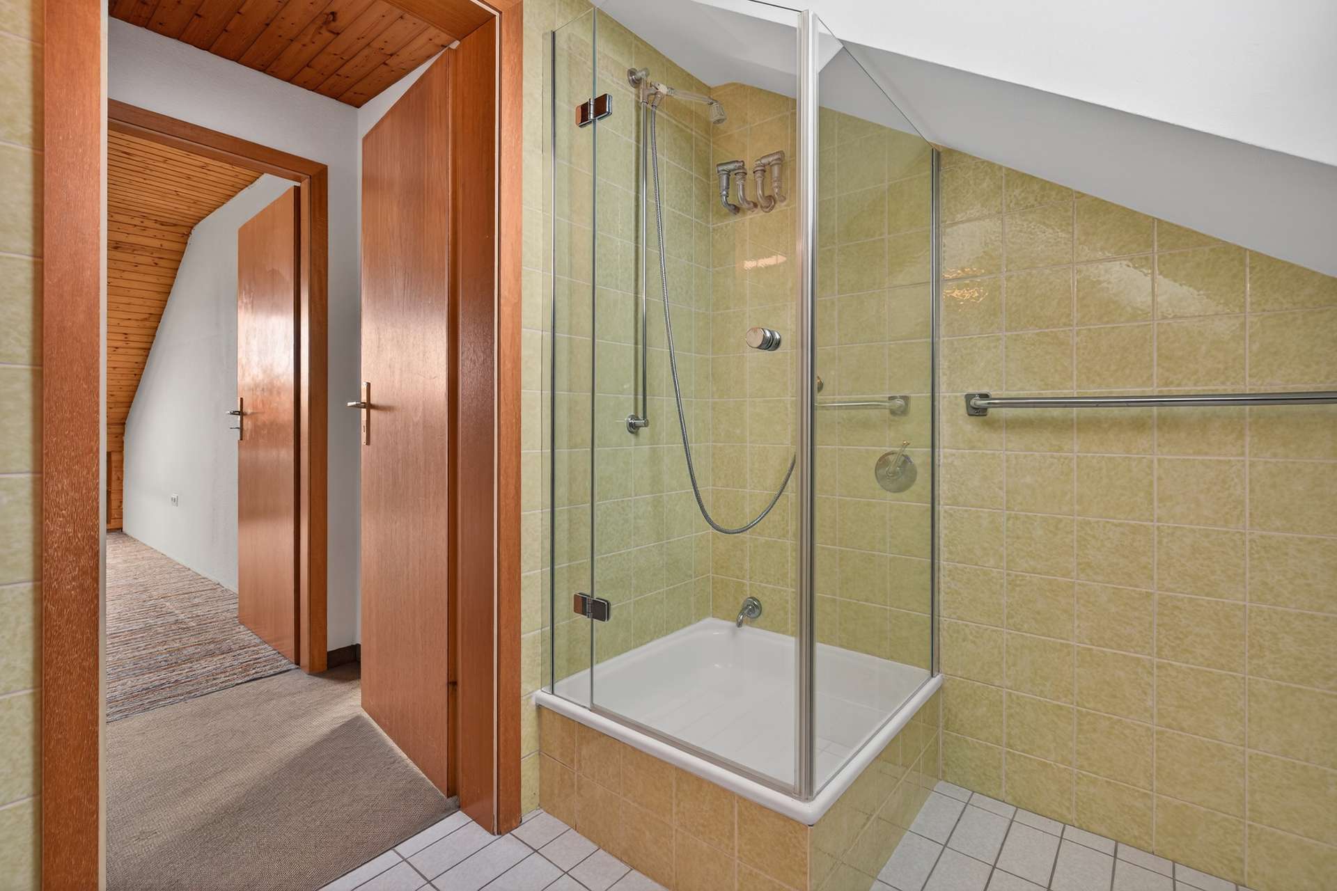 Immobilie in Ettlingen - Mehrgenerationenhaus oder Kapitalanlage in Ettlingen-Spessart - Bild 21