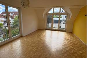 Moderne Maisonette-Eigentumswohnung mit Balkon
In grüner ruhiger Lage von Hagen-Berchum – Die vollständige Adresse der Immobilie erhältst du vom Anbieter., 58093 Lennetal, Hagen – Vorschaubild 4