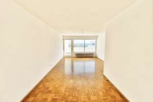 Lichtdurchflutete Terrassenwohnung mit traumhaftem Blick ins Grüne – Die vollständige Adresse der Immobilie erhältst du vom Anbieter., 70569 Dachswald, Stuttgart – Vorschaubild 3