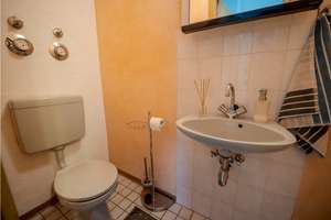 Großzügige 4-Zimmer-Dachgeschosswohnung mit Balkon und TG-Stellplatz in Rheinau - nur bei realunis – 68219 Rheinau, Mannheim – Vorschaubild 10