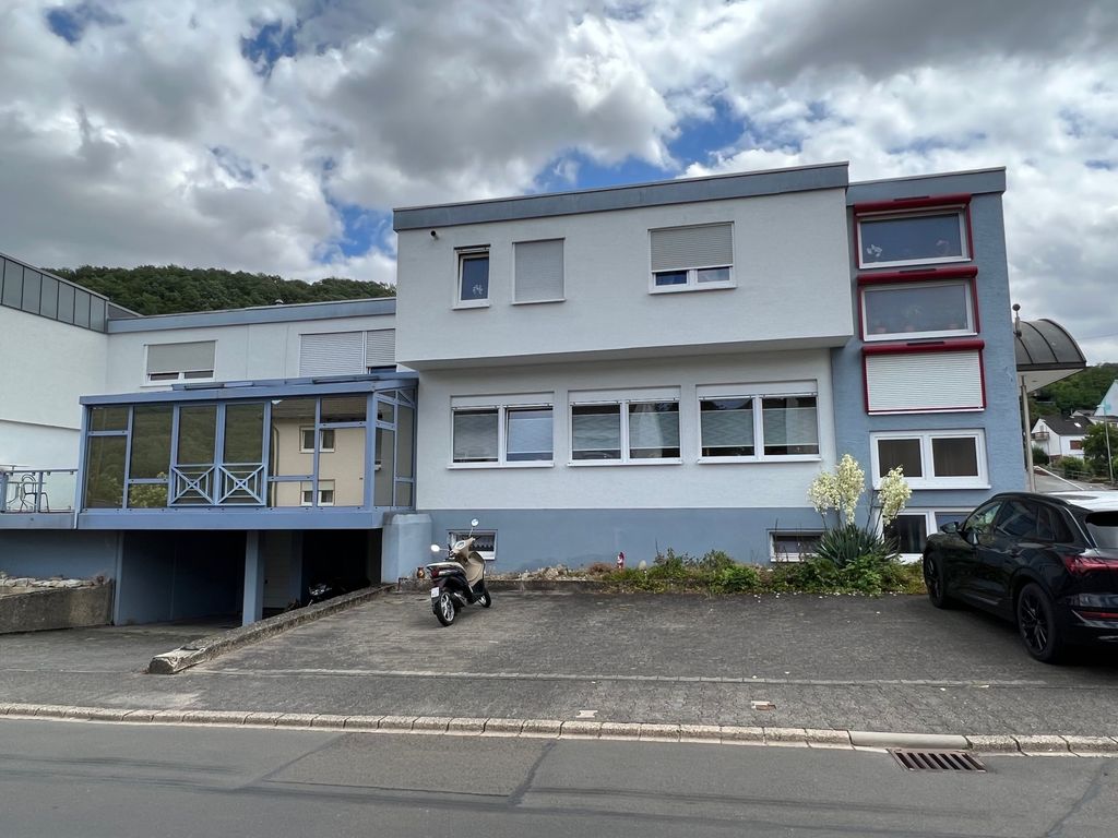 TOPGELEGENHEIT! Großzügige Eigentumswohnung in IdarOberstein