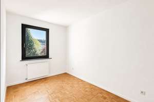 112 m² in Flingern: Erstbezug, 5,5 Zimmer, Aufzug, 2 Balkone & EBK – Höherweg 33, 40233 Flingern Süd, Düsseldorf – Vorschaubild 5