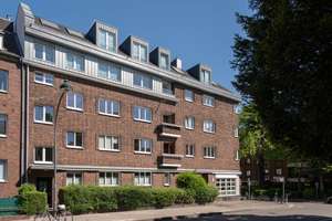 Df.-Ober-/Niederkassel: Charmante 3-Raum-Wohnung in restauriertem Altbau