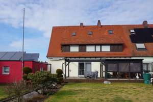 Adrettes 2-Familienhaus mit großem Garten in Nürnberg - Süd / Haus kaufen – Die vollständige Adresse der Immobilie erhältst du vom Anbieter., 90469 Trierer Straße, Nürnberg – Vorschaubild 1