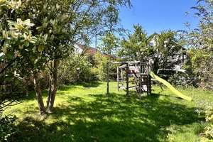 Selbstbezug trifft Stadtoase – modernisiertes ZFH mit Balkon, PV-Anlage und Gartenidylle in Top-Lage – Die vollständige Adresse der Immobilie erhältst du vom Anbieter., 93051 Kumpfmühl-Ziegetsdorf-Neuprüll, Regensburg – Vorschaubild 32
