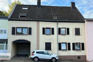 PERL: 4-FAMILIENHAUS MIT GARTEN UND GARAGE IN RUHIGER WOHNLAGE! – Die vollständige Adresse der Immobilie erhältst du vom Anbieter., 66706 Perl – Vorschaubild 1
