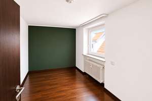4-Zimmer-Wohnung mit Dachterrasse! Gerne auch für WGs! – Bleichstraße 2, 89077 Weststadt, Ulm – Vorschaubild 9
